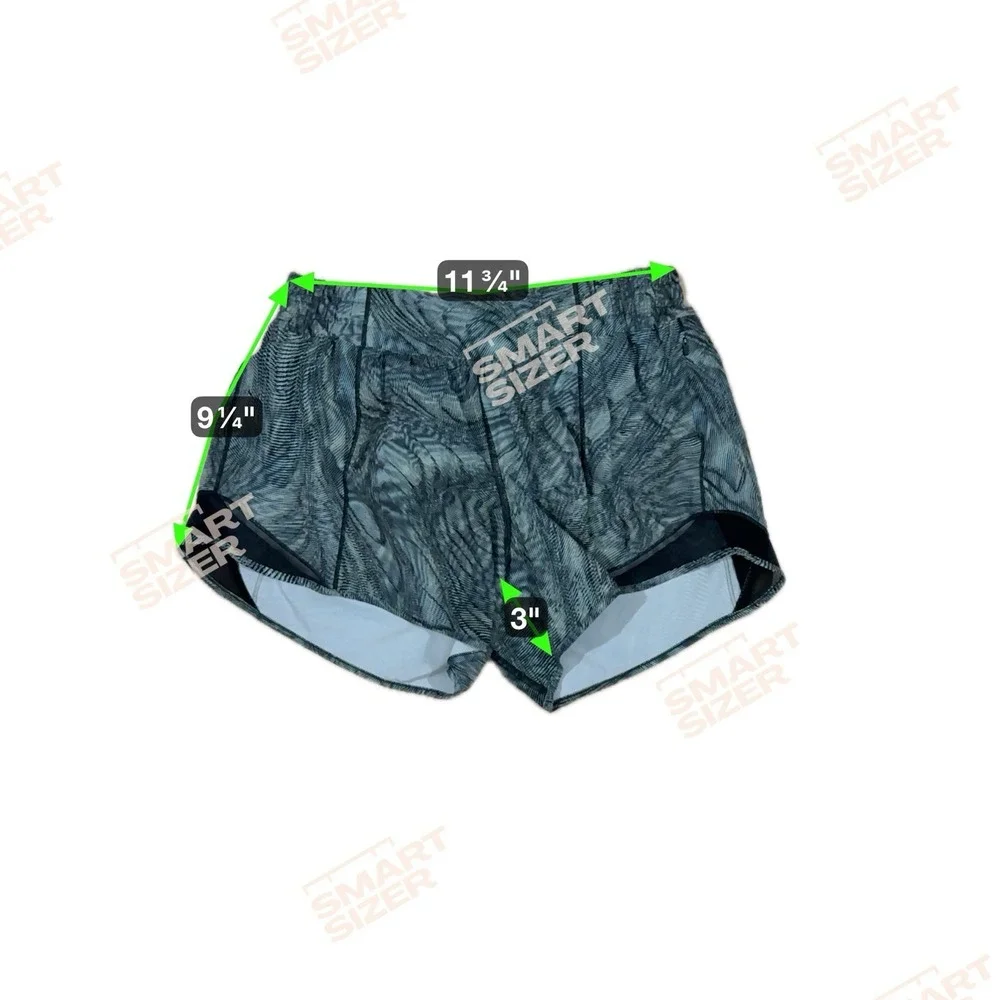 Lululemon Shorts 8 Tall Women's Hotty Hot LR Short 2.5